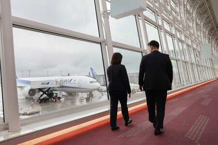 À l’aéroport de Haneda, une unité spéciale veille jour et nuit pour empêcher la fuite des criminels