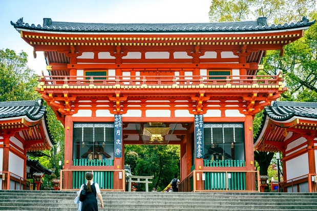 八坂神社入口