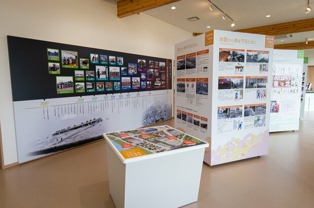 復興の歩みや防災の大切さなどを分かりやすく伝える展示スペース