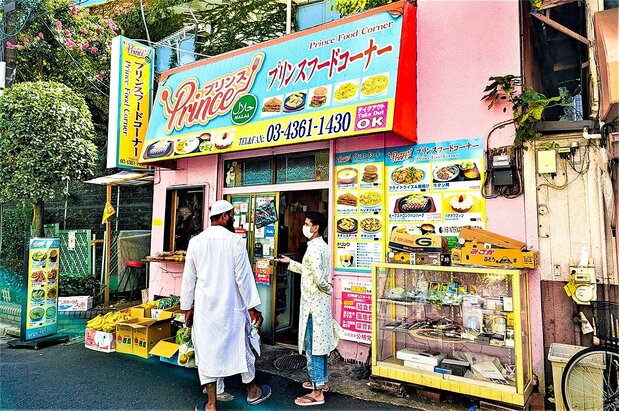 バングラデシュ料理店「プリンスフードコーナー」　筆者撮影
東京都北区東十条3−17−2　電話：03−4361−1430　営業時間：11時〜24時　無休　東十条駅から徒歩すぐ