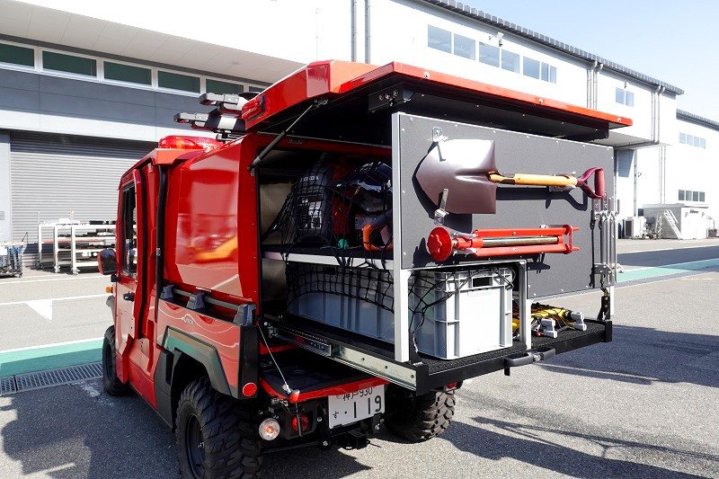 MORITA的四輪驅動的小型越野消防車「red ladybug」（筆者攝影）
