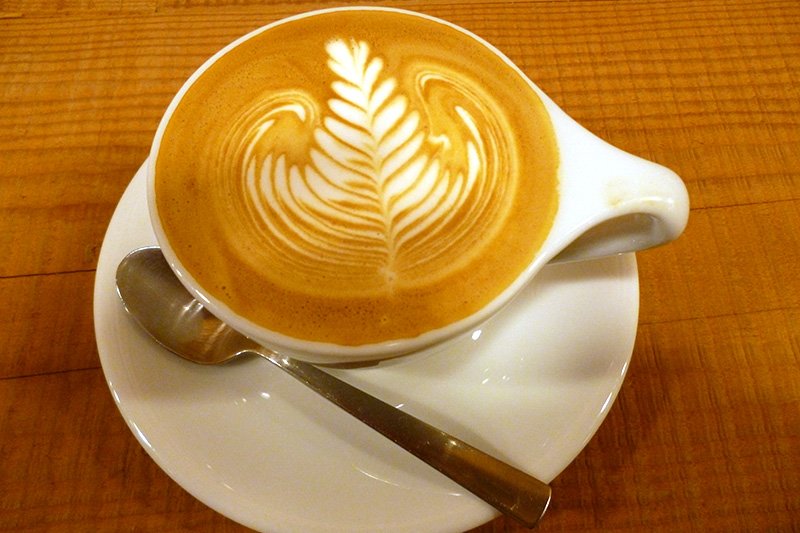 El delicado arte del café con leche, con el que compiten los baristas