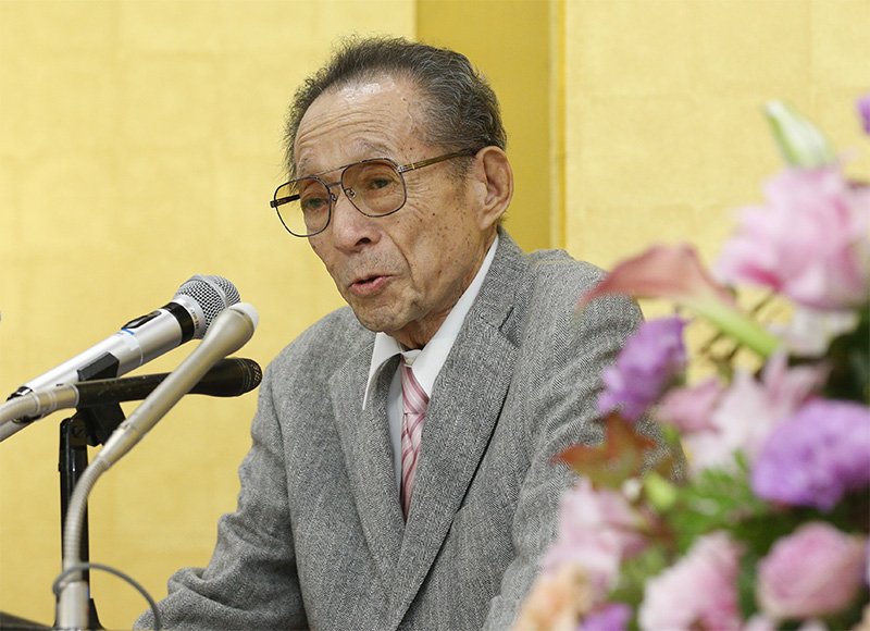 Funamura Tôru en conférence de presse le 27 octobre 2016, à l’occasion de sa promotion à l’Ordre du mérite culturel, à Tokyo (Jiji Press)