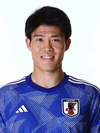 富安健洋