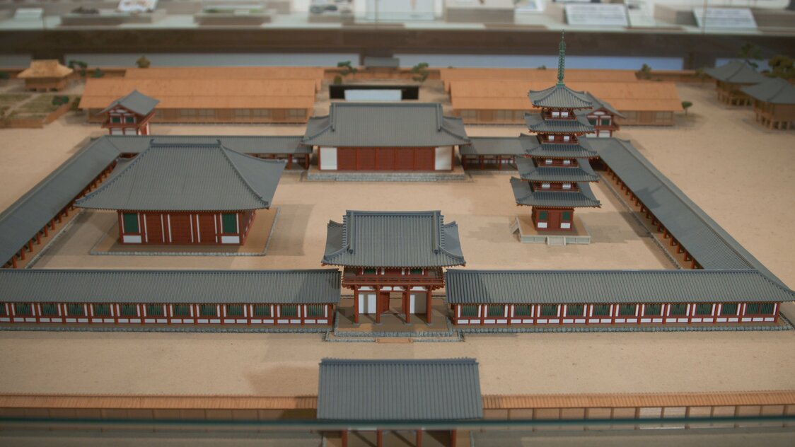 能登国分寺展示館に飾られる再現模型