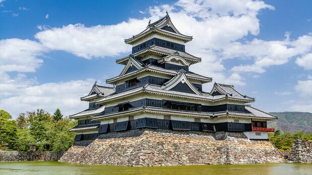 Le château de Matsumoto (Pixta)