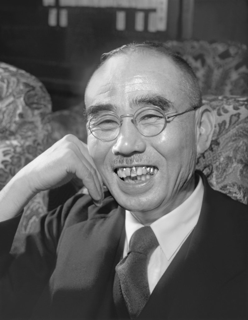 蔵相時代の石橋湛山＝1946年10月1日（共同）