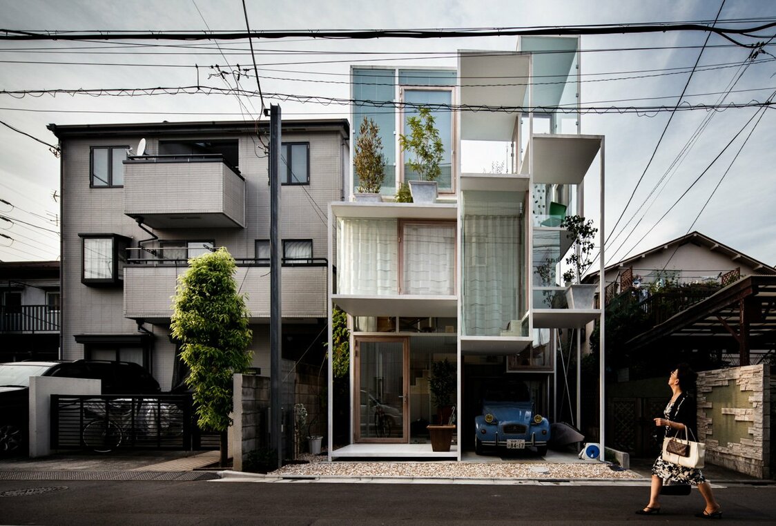 建物名：House NA（設計：藤本壮介建築設計事務所 撮影：2012年7月23日）