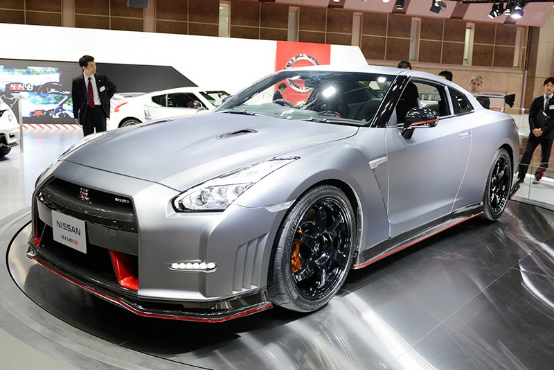 « GT-R », le dernier modèle de voiture de sport de Nissan