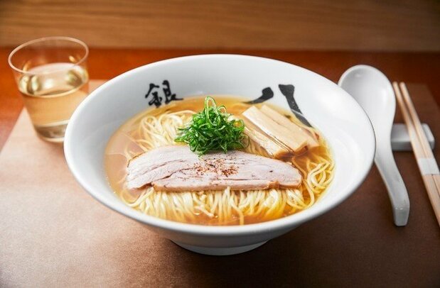 Тюка соба в «Гиндза хатиго» (© Food Operation Japan)