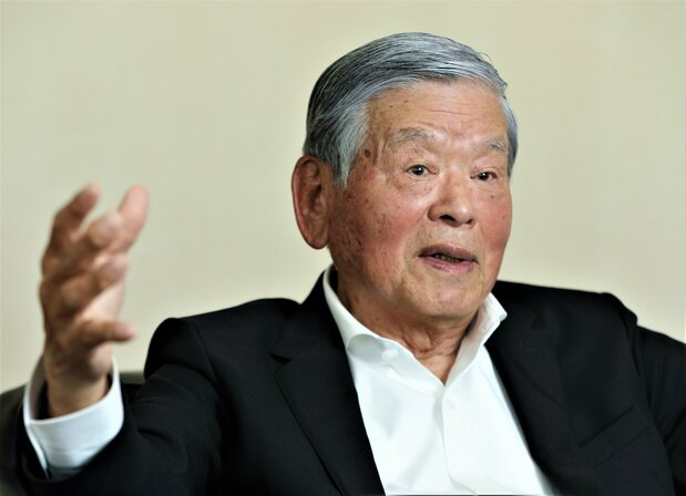 川渊三郎(现年86岁)是日本J联赛首任主席、日本足协会前主席。2023年4月28日,东京都(图片:时事社)