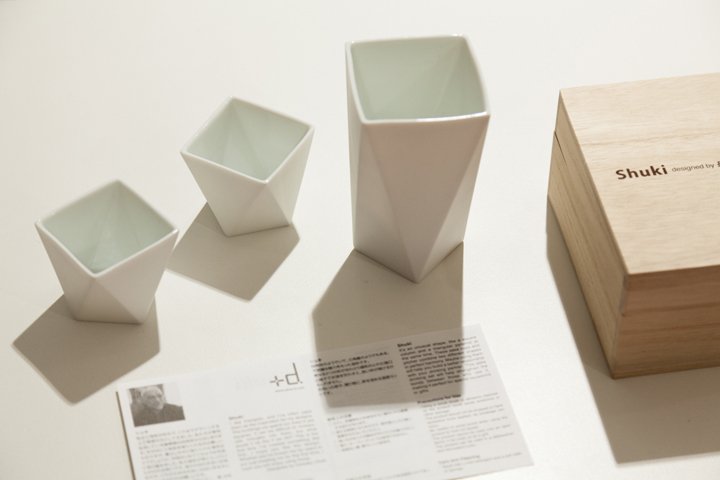 L’architecte Chô Daisaku, qui a célébré son 90ème anniversaire en 2011, a conçu un jeu de vaisseaux mis en vente la même année.