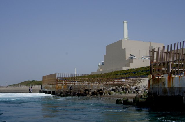 2010年10月、訓練が行われた静岡県の浜岡原発（中部電力）。今後30年以内に87%の確率で東海地震が発生する予想されることから、2011年5月に菅直人首相が運転停止を要請した。
