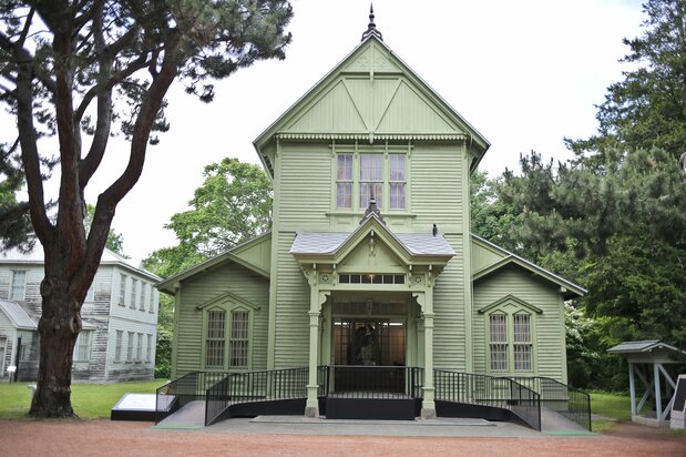 The museum at the Botanic Garden, Hokkaidō University. (© Pixta)