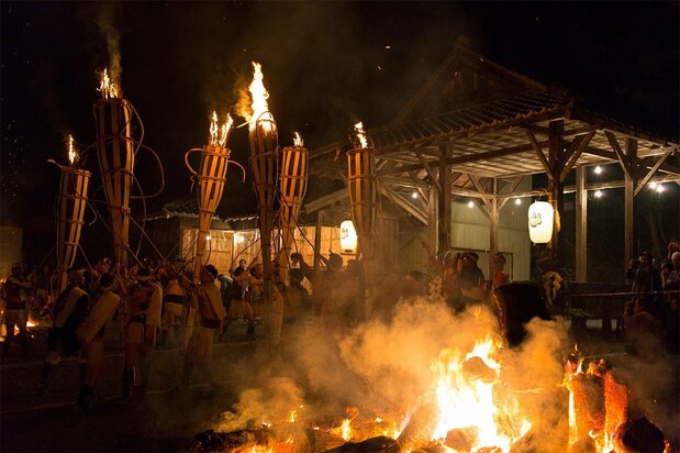 Kurama Fire Festival. (© Pixta)