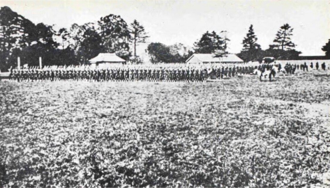陸軍の練兵場だった頃を撮影したもの。国立国会図書館所蔵