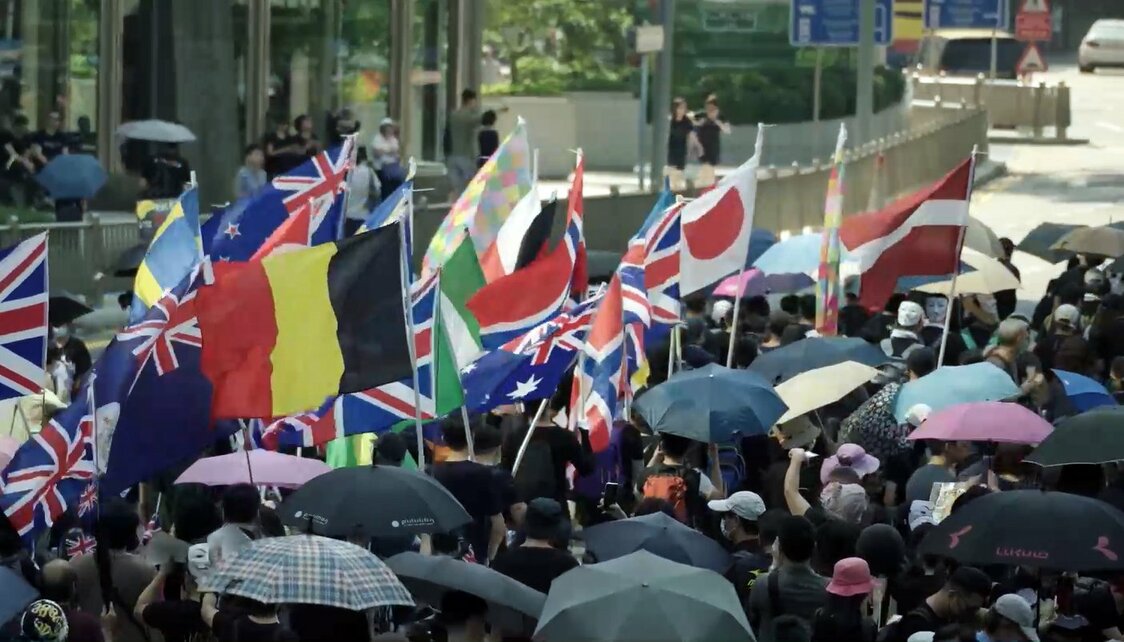 逃亡犯条例に反対する“国殤の日”デモ　©2022Blue Island project