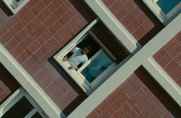 映画は解体工事直前のガガーリン団地で撮影された ©2020 Haut et Court – France 3 CINÉMA