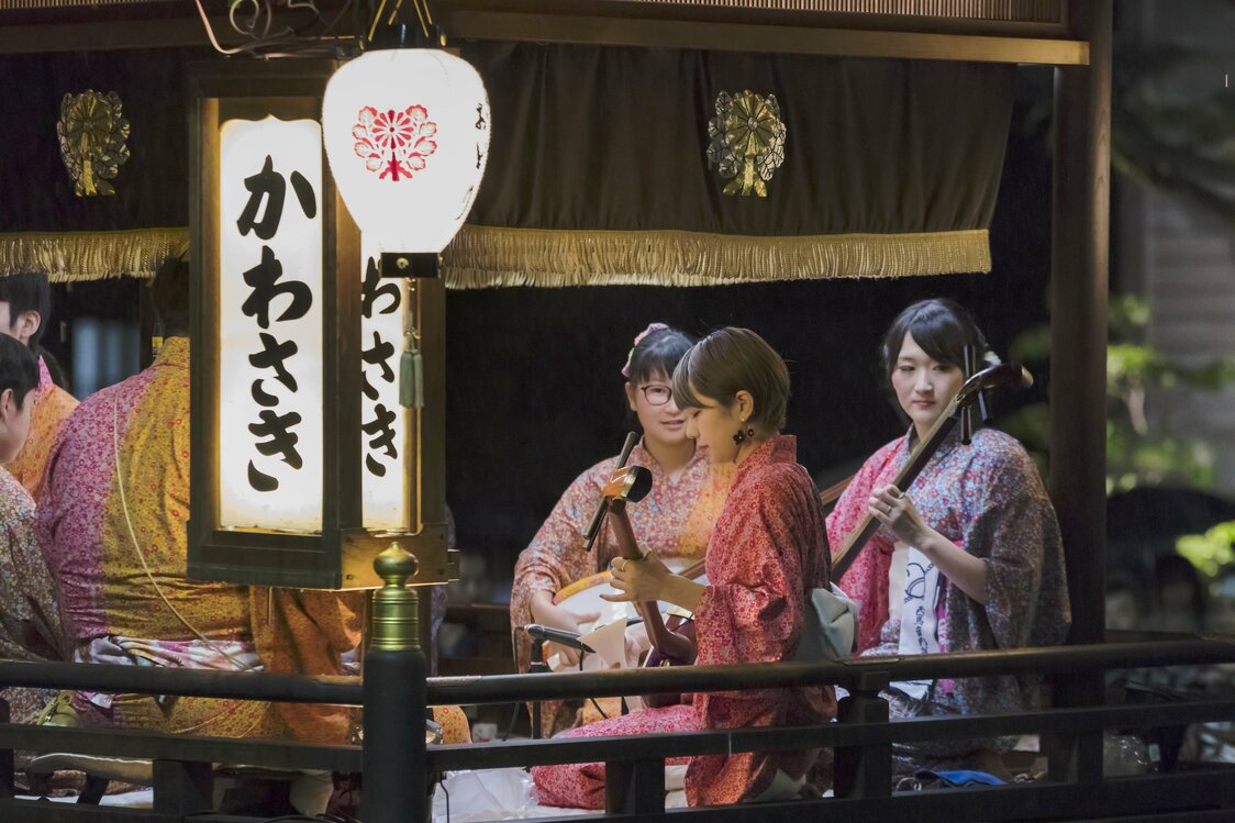 「かわさき」は伊勢参りに出掛けた郡上の人が、現地の「河崎音頭」を持ち帰ったのが由来