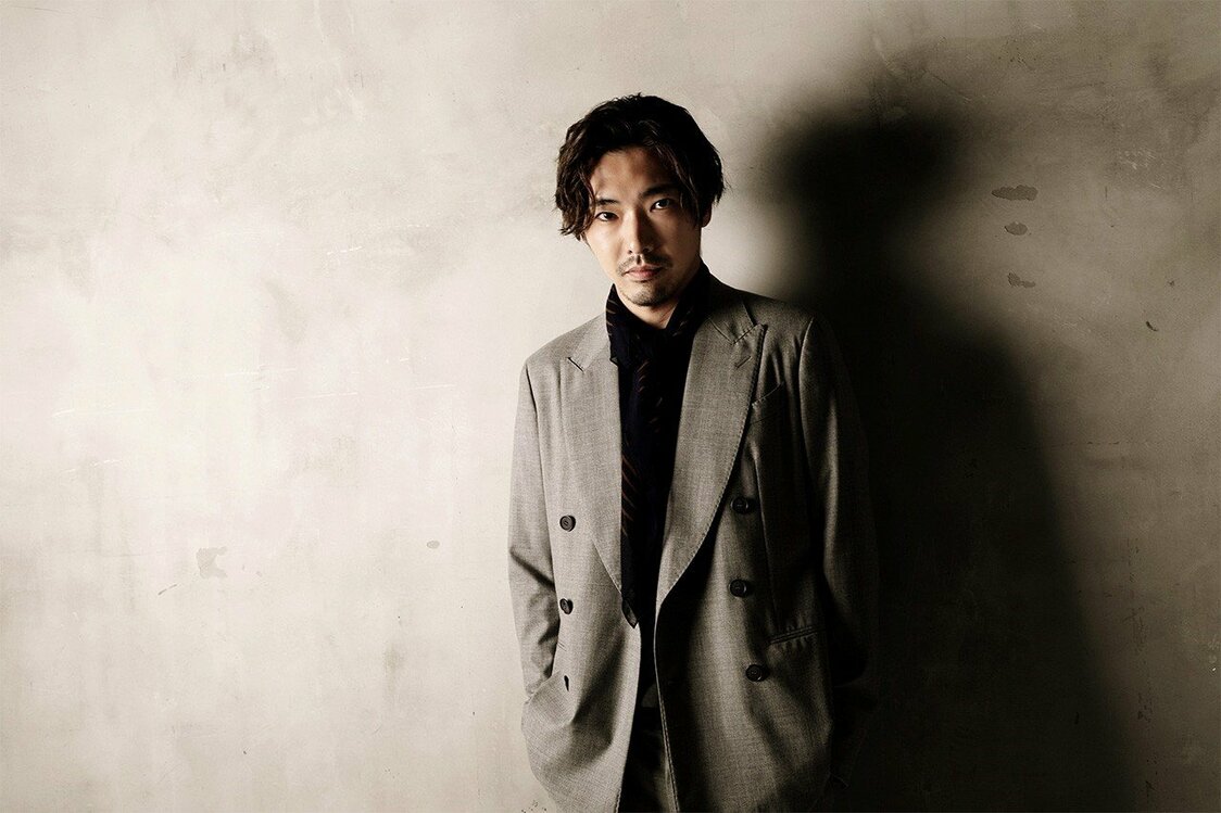 柄本佑。1986年生まれ、東京都出身