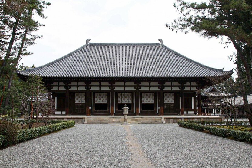 The Kondō Main Hall at Tōshōdaiji is a national treasure. (© Muda Tomohiro)