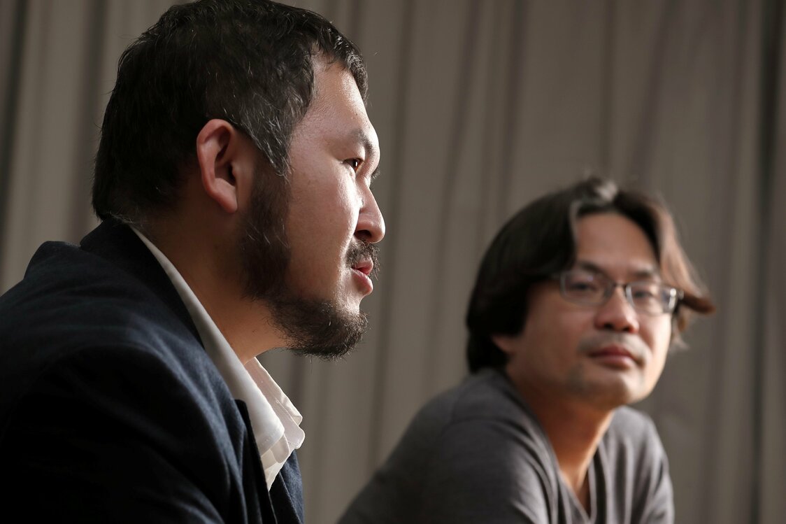 映画『あなたの微笑み』：“行き当たりばったり”の奇才リム・カーワイが“世界の渡辺”と撮るミニシアター巡りの旅
