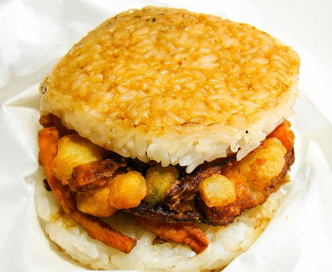 モスバーガーのライスバーガー＝筆者提供