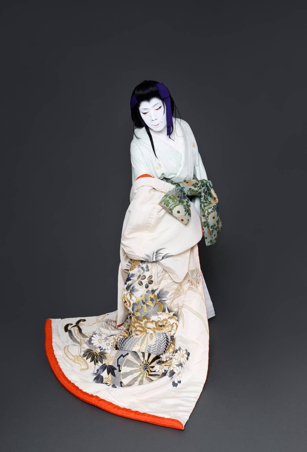 Phèdre, l'héroïne tragique, lors d'une production maison (© Taguchi Masami)