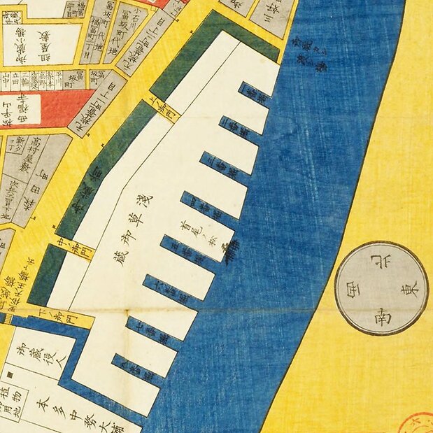 1853(嘉永6)年の江戸切絵図に描かれた浅草御蔵。中央に「首尾ノ松」、北に「御厩カシ渡シ場」の記載が見られる 国会図書館蔵