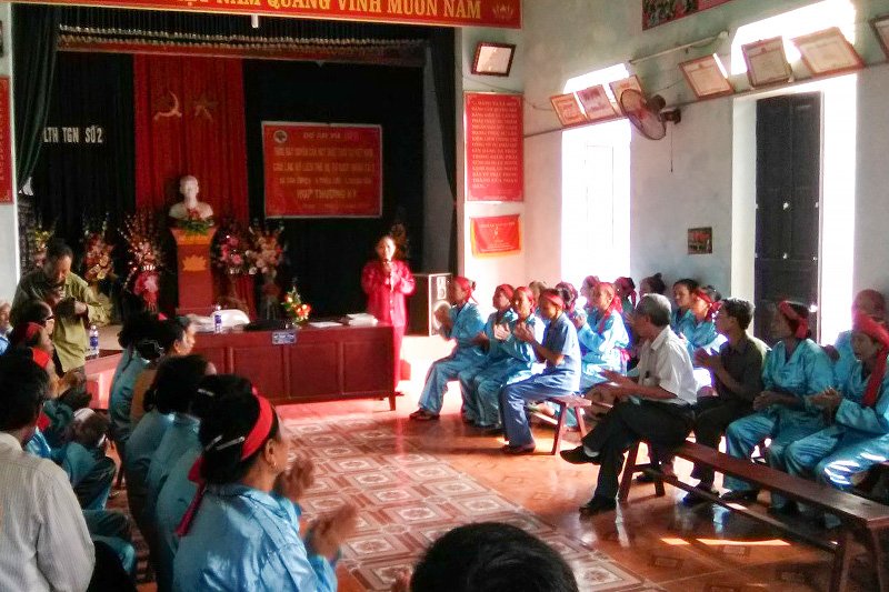A sing-along at the ISHC.