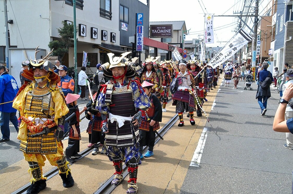 勇壮な義経まつり（満福寺提供）