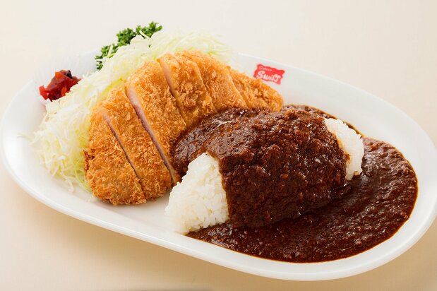 『千葉さんのカツレツカレー』2420円(銀座スイス提供)