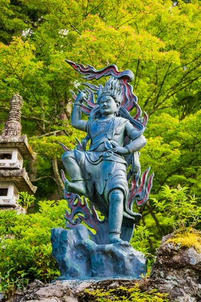古丰原金刚山瑞峰寺的藏王权现像(栃木县)(图片:PIXTA)