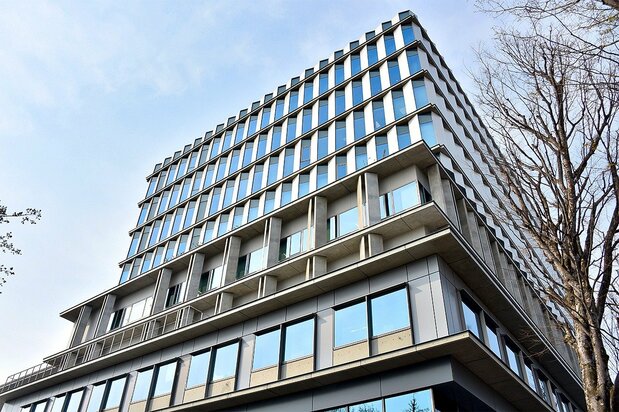 El ayuntamiento de Setagaya. Dado que no tiene edificios altos alrededor, desde su mirador se pueden observar el monte Fuji u otras vistas emblemáticas. (© Ogawa Hiroo)