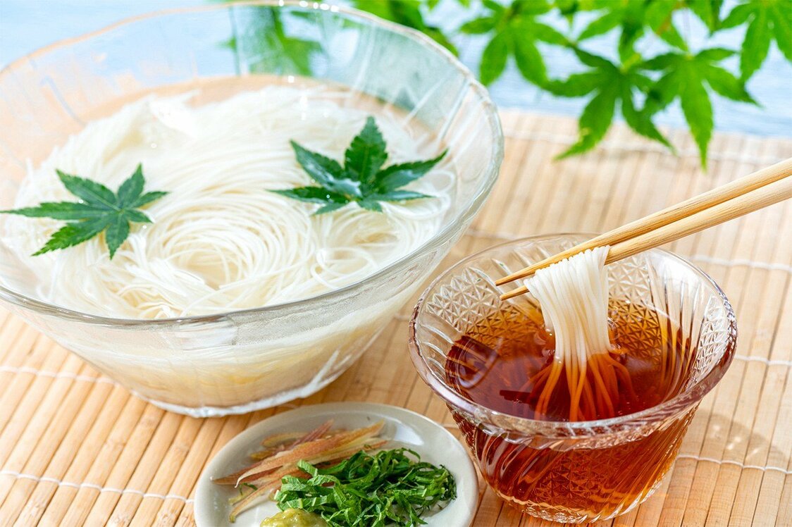 そうめん（PIXTA）