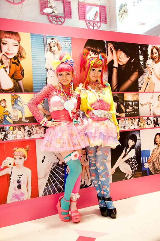 きゃりーぱみゅぱみゅ　越境する「カワイイ」