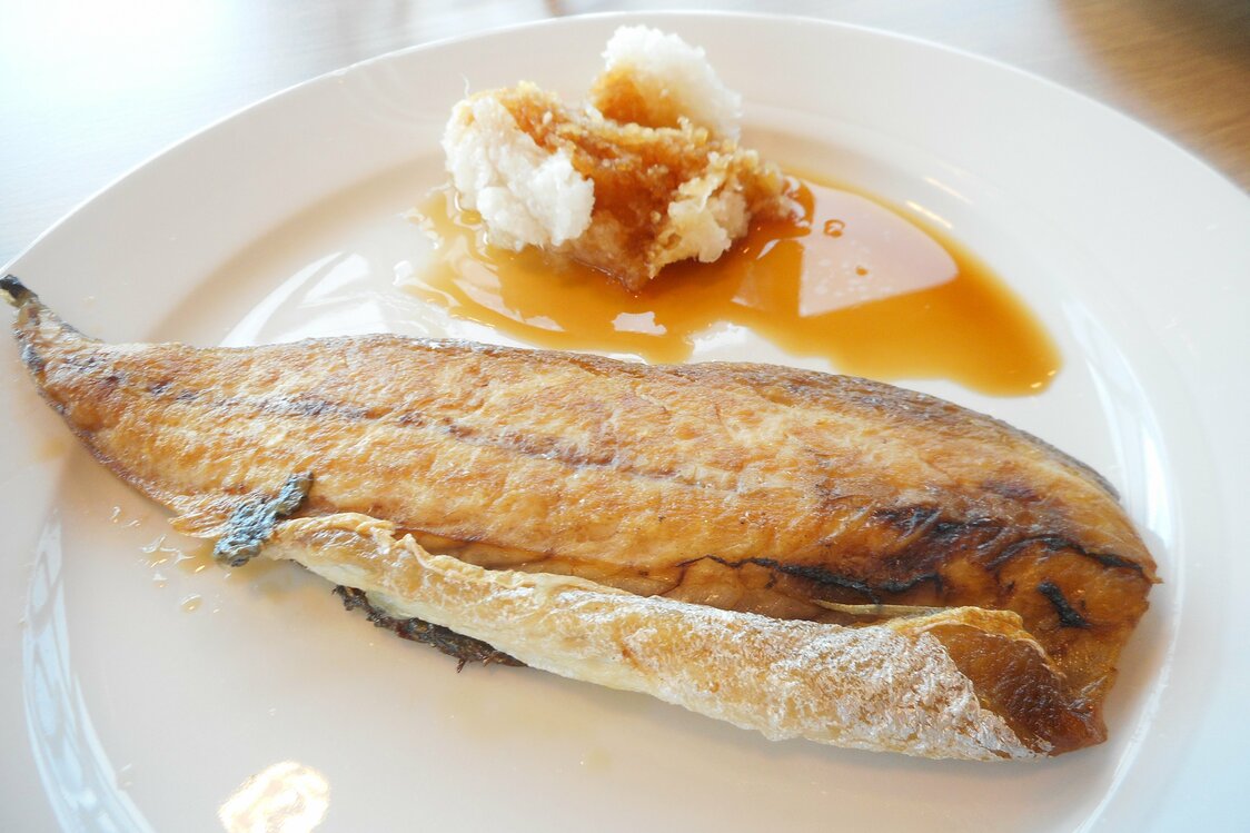 ノルウェーサバの塩焼き　写真：筆者提供