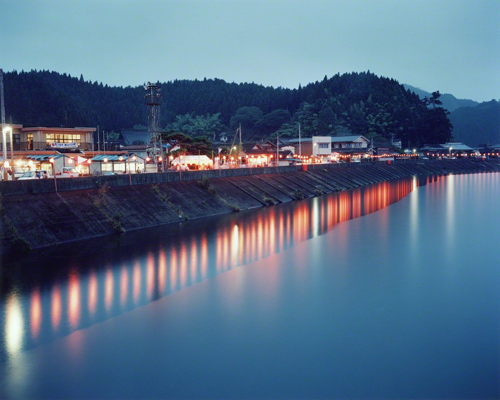 “Kesengawa, 2005/01/09.” Taken by Hatakeyama Naoya, 2005. © Hatakeyama Naoya.
