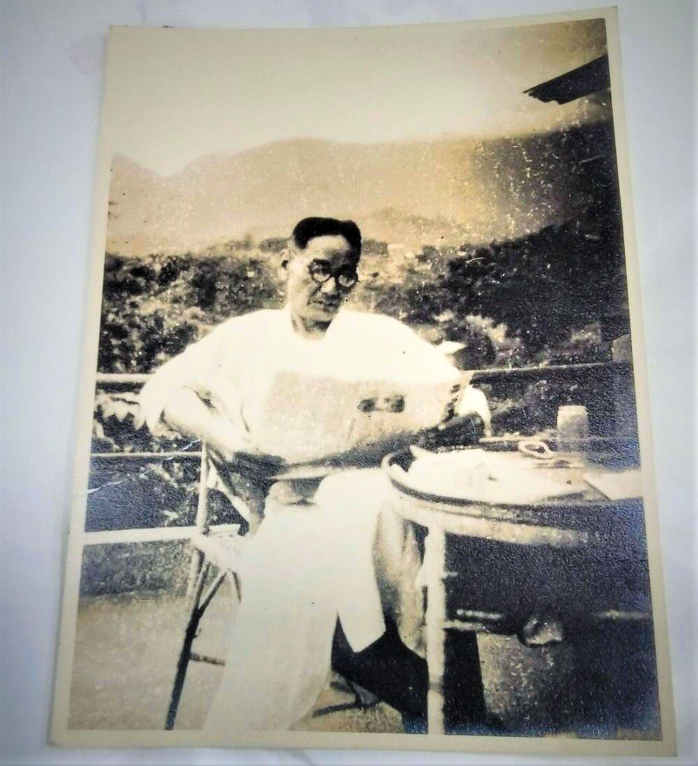 據稱當年的菅宮勝太郎最大的享受，就是在二樓陽台一邊喝咖啡，一邊眺望漁港。（照片提供：陳韋辰）