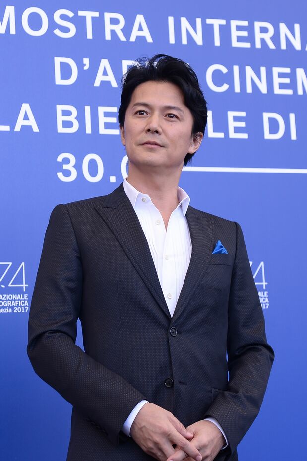 第74回ベネチア国際映画祭に参加した福山雅治。主演した「三度目の殺人」（脚本・監督とも是枝裕和）が出品された＝2017年9月（AFP＝時事）