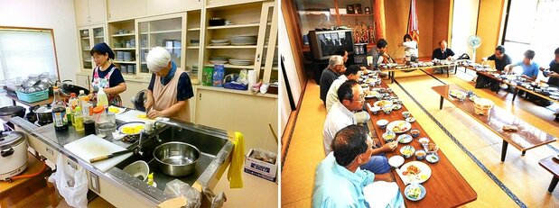 地元の人たちは毎日十数人が交替で作業を手伝ってくれた(左)炊き出し準備に精を出す女性陣(右)発掘作業の合間の昼食光景 写真提供=浅田昌彦