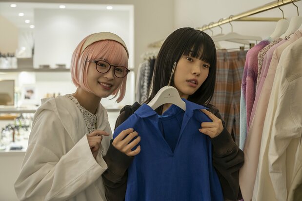 イッコはキリエをアーティストとしてプロデュースしていく　©2023 Kyrie Film Ban