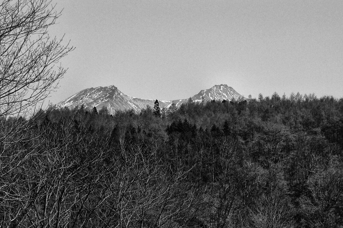 La neige du mont Komagatake, vue depuis le site de Washinoki
