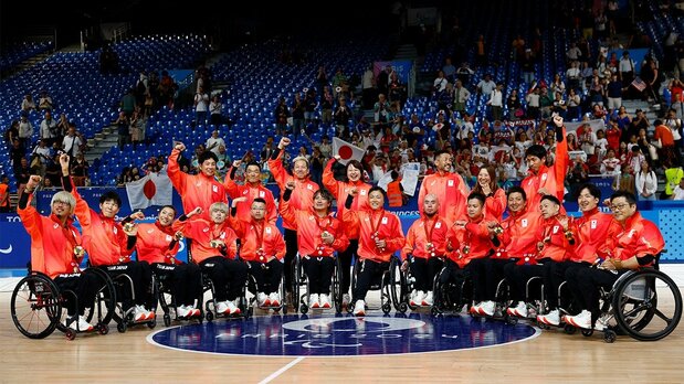 L’équipe japonaise de rugby-fauteuil, médaillée d’or (Reuters)