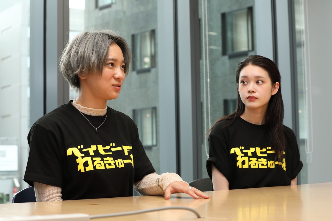 髙石あかり＆伊澤彩織「バイトが苦手」な殺し屋コンビを熱演　映画『ベイビーわるきゅーれ』