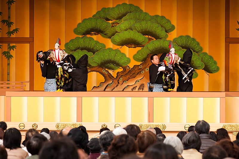 首次六本木新城公演時表演的劇碼《二人三番叟》