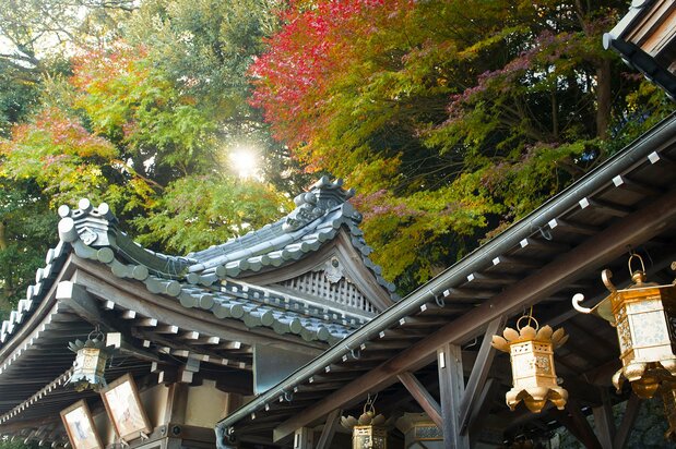 Le sanctuaire d’Okishima au début de l’automne.