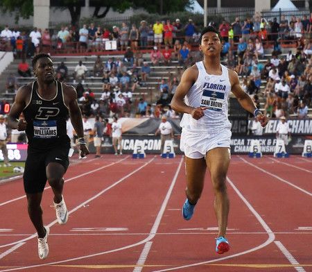 Sani Brown Abdul Hakim finit avec un temps record de 9,97 secondes lors de la finale du 100 mètres au championnat NCAA d’athlétisme, à Austin, le 7 juin.