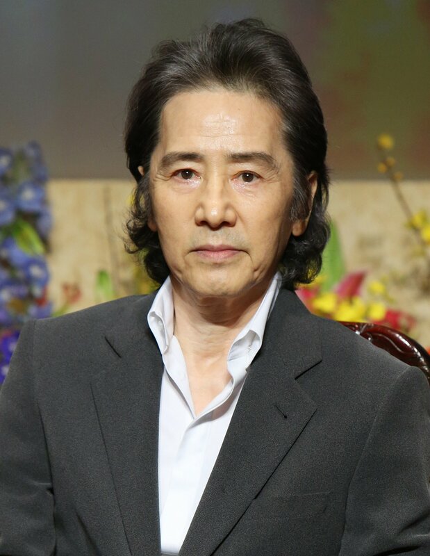 演员田村正和出席电视剧特别新闻发布会(2014年1月9日,时事社)