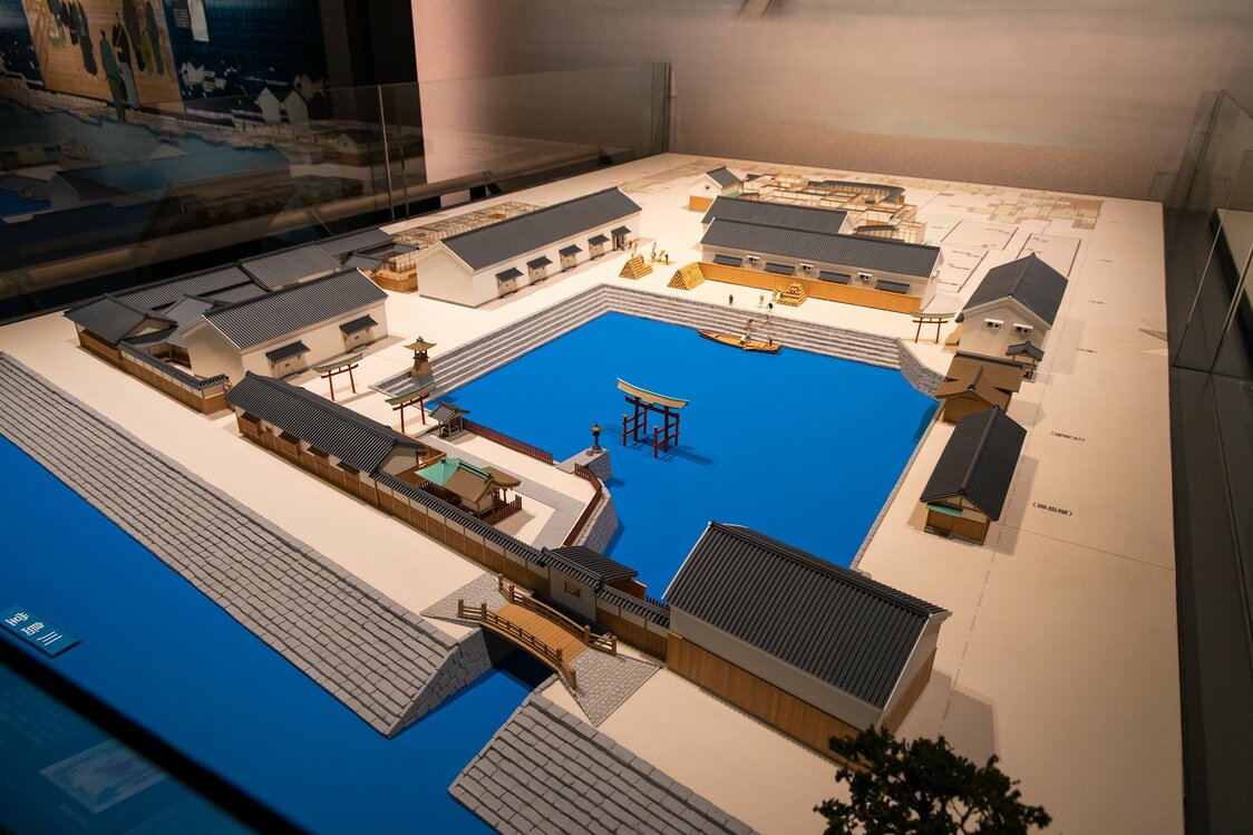 諸藩の蔵屋敷の様子を伝える「広島藩大坂蔵屋敷復元模型」